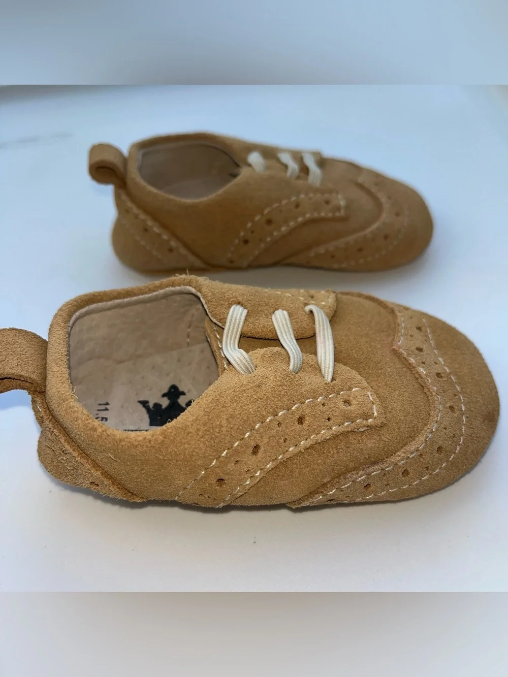 NWOT Littlest Prince Couture Tan Suede Baby Shoes - Size 4